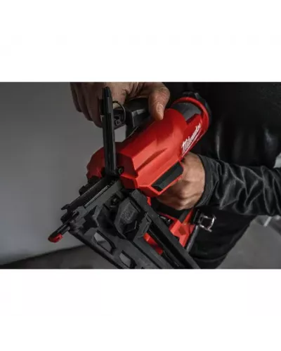 M18 FUEL™ 16 GA угловой отделочный нейлер M18 FN16GA-0X Milwaukee