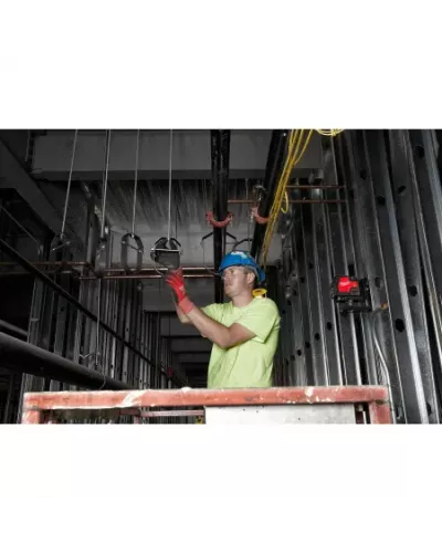 Нивелир лазерный линейно-точечный L4 CLLP-301C Milwaukee