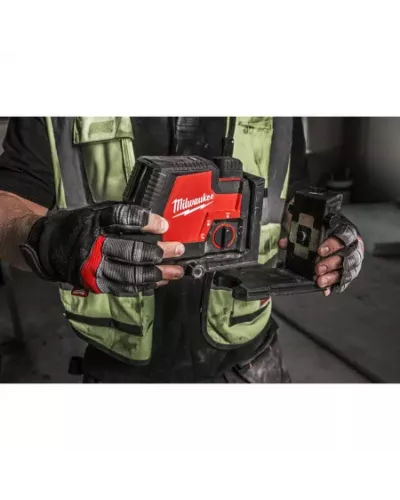 Нивелир лазерный линейно-точечный L4 CLLP-301C Milwaukee