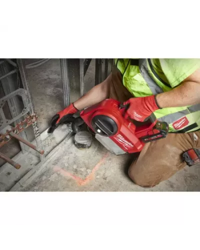 Аккумуляторный пылесос Milwaukee M18 FCVL-0 FUEL  (Арт. 4933478185)