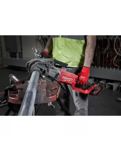 Аккумуляторный резьбонарезной инструмент для труб Milwaukee M18 FPT2-121C FUEL  (Арт. 4933478597)