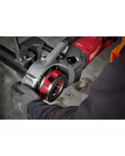 Аккумуляторный резьбонарезной инструмент для труб Milwaukee M18 FPT2-121C FUEL  (Арт. 4933478597)
