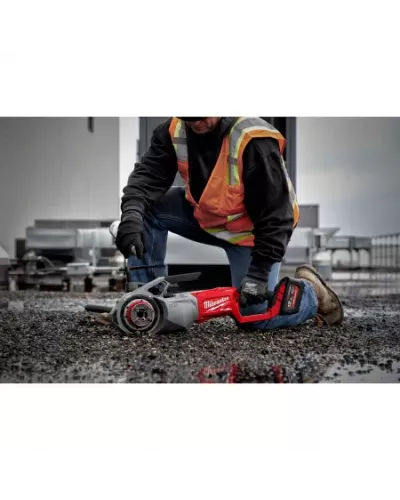 Аккумуляторный резьбонарезной инструмент для труб Milwaukee M18 FPT2-121C FUEL  (Арт. 4933478597)