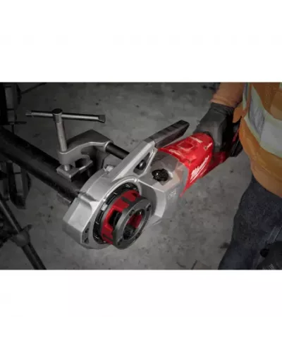 Аккумуляторный резьбонарезной инструмент для труб Milwaukee M18 FPT2-121C FUEL  (Арт. 4933478597)