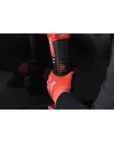 Аккумуляторная орбитальная полировальная машина Milwaukee M18 FROP15-0X FUEL (Арт. 4933478834)