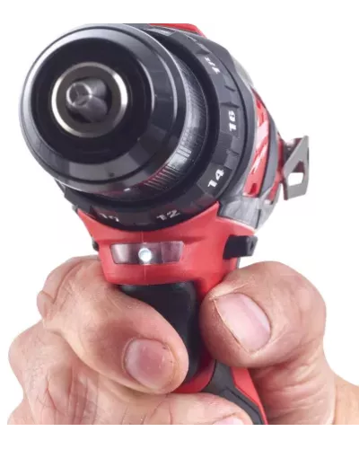 Аккумуляторная безударная дрель-шуруповерт Milwaukee M12 BDD-201C (Арт. 4933479439)