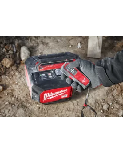Аккумуляторный кейсовый вибратор для бетона MXF CVBCKIT-602 Milwaukee