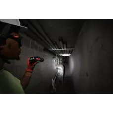 Аккумуляторный светодиодный фонарь, заряжаемый через USB Milwaukee L4 FL2000-301 (Арт. 4933479637)