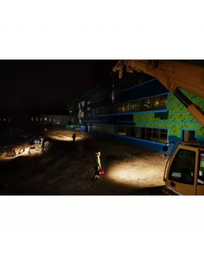 Аккумуляторный налобный, светодиодный фонарь, заряжаемый через USB Milwaukee L4 HL-VIS-301 (Арт. 4933479768)