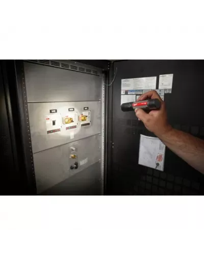 Аккумуляторный светодиодный фонарь, заряжаемый через USB Milwaukee L4 FMLED-301 (Арт. 4933479770)