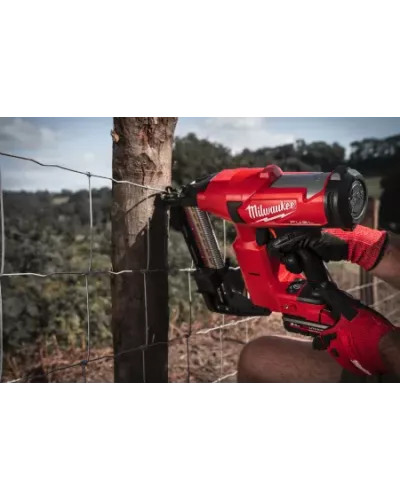 Аккумуляторный степлер Milwaukee M18 FFUS-0C FUEL (Арт. 4933479834)