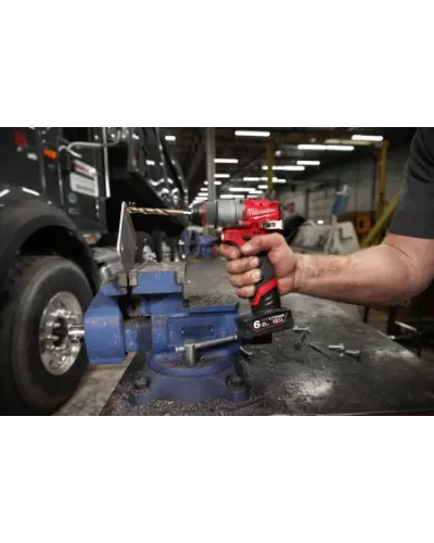 Дрель-шуруповерт аккумуляторная субкомпактная M12 FDD2-602X Milwaukee