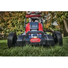 Аккумуляторная газонокосилка M18 F2LM46-0 FUEL (без АКБ и ЗУ) Milwaukee