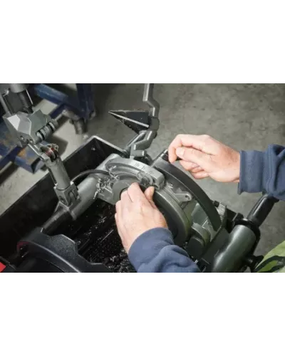 Аккумуляторный резьбонарезной инструмент MXF PTR2-601 Milwaukee