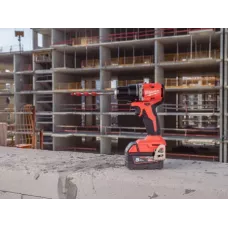 MILWAUKEE Акк. ударная дрель-шуруповерт M18 BLPDRC-202C, арт. 4933492822, шт