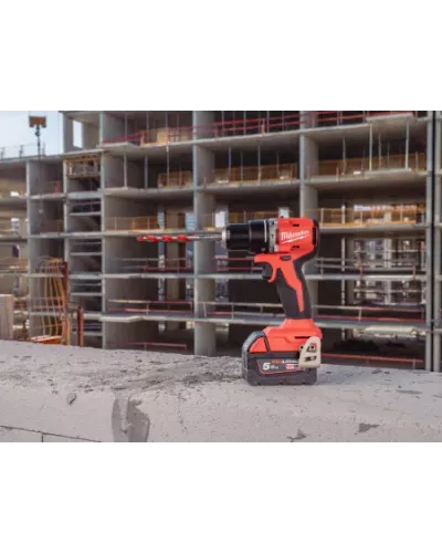 Дрель-шуруповерт аккумуляторная ударная M18 BLPDRC-202C Milwaukee