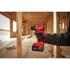 Дрель-шуруповерт аккумуляторная ударная M18 BLPDRC-402C Milwaukee