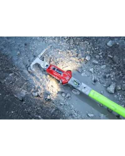 Аккумуляторный фонарь заряжаемый через USB L4 HSL-301 Milwaukee