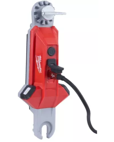 Аккумуляторный фонарь заряжаемый через USB L4 HSL-301 Milwaukee