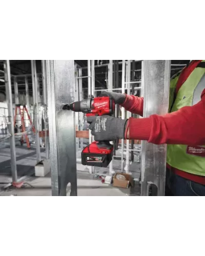 Аккумуляторная безударная дрель-шуруповерт Milwaukee M18 FDD3-0 (Арт. 4933498059)