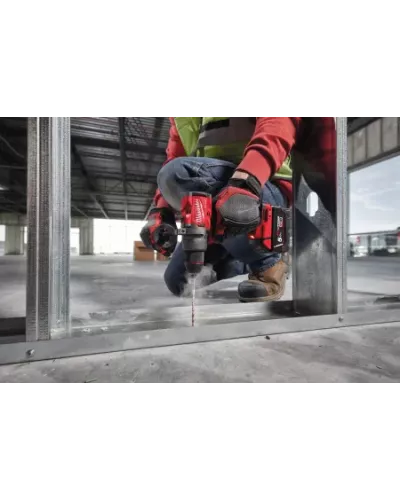 Аккумуляторная безударная дрель-шуруповерт Milwaukee M18 FDD3-0 (Арт. 4933498059)