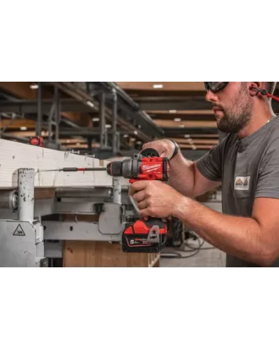 Аккумуляторная безударная дрель-шуруповерт Milwaukee M18 FDD3-0 (Арт. 4933498059)