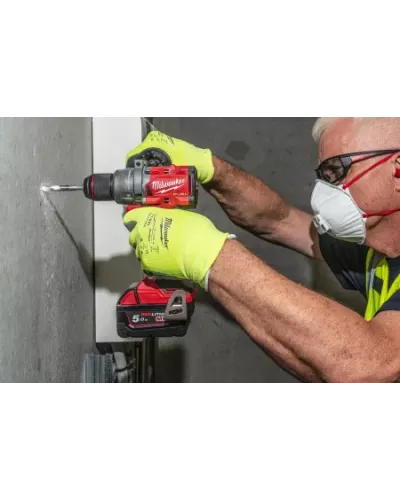 Аккумуляторная ударная дрель-шуруповерт Milwaukee M18 FPD3-0 (Арт. 4933498060)