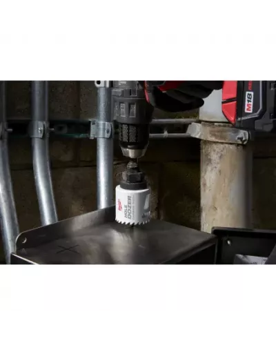 Коронка биметаллическая с твердосплавными зубьями Milwaukee HOLE DOZER CARBIDE 51 мм  (Арт. 49560720)