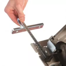 Циркулярная пила 190 мм (глубина реза 65 мм) SCS 65 Q Milwaukee