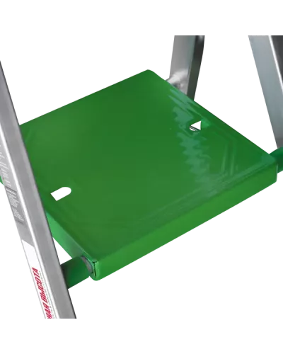 Стремянка алюминиевая 3 ступени с органайзером NV2115 Новая высота 2115103