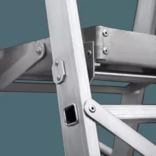 Стремянка алюминиевая 5 развальцованных ступеней 80 мм площадка 400х400 мм NV5170 Новая высота 5170105