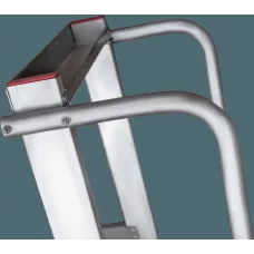 Стремянка алюминиевая 5 развальцованных ступеней 80 мм площадка 400х400 мм NV5170 Новая высота 5170105