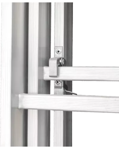 Лестница трехсекционная с тросовой тягой 3х12 ступеней NV 525 Новая высота 5250312