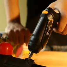 Отвертка аккумуляторная Deko DKS4FU-Li (063-4150)