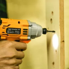 Винтоверт аккумуляторный Deko DKIS12-Li (063-4105)