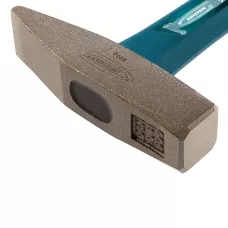 Молоток слесарный GROSS, 500 г, квадратный боек, фибергласовая обрезиненная рукоятка 10276