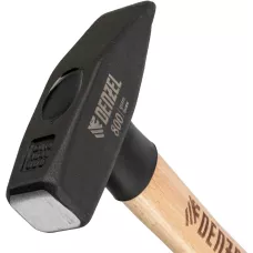 Молоток слесарный DENZEL 800 г, кованый квадратный боек, буковая рукоятка