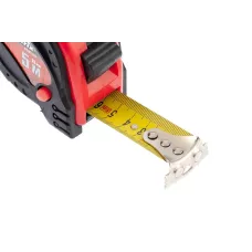 Рулетка, 5 м х 25 мм, обрезиненный корпус MATRIX 31005