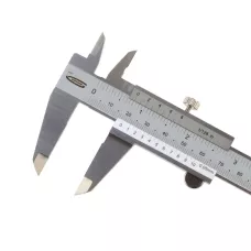 Штангенциркуль GROSS 150мм, 0,05мм, с глубиномером 31671