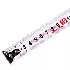 Рулетка Komfortabel 10 м х 25 мм, обрезиненный корпус GROSS 32564