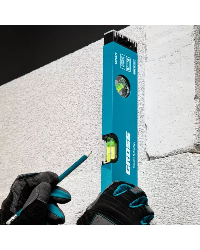 Уровень алюминиевый, 400 мм, усиленный с ударопрочными заглушками, 3 глазка Gross Уровень алюминиевый, 400 мм, усиленный с ударопрочными заглушками, 3 глазка Gross