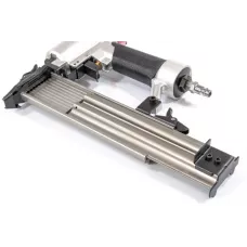 Нейлер пневматический для гвоздей от 10 до 50 мм MATRIX 57410