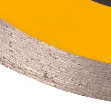 Диск алмазный отрезной DENZEL 125 х 22,2 мм, сплошной, супертонкий, горячий пресс, мокрое резание