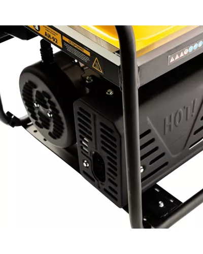 Генератор бензиновый GE 7900, 6.5 кВт, 220 В/50 Гц, 25 л, ручной пуск Denzel
