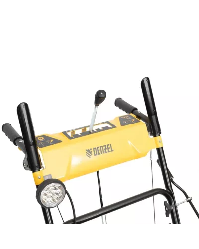 Бензиновая снегоуборочная машина SBM 610, 212 cc, ручной старт, фара Denzel