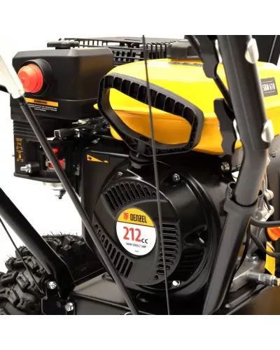 Бензиновая снегоуборочная машина SBM 610, 212 cc, ручной старт, фара Denzel
