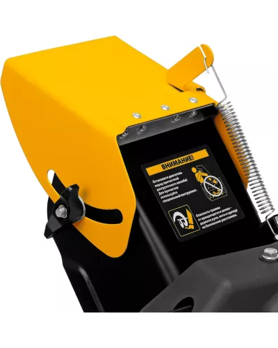 Бензиновая снегоуборочная машина SBM 610S PRO, 212 cc, электростартер, фара, обогрев Denzel