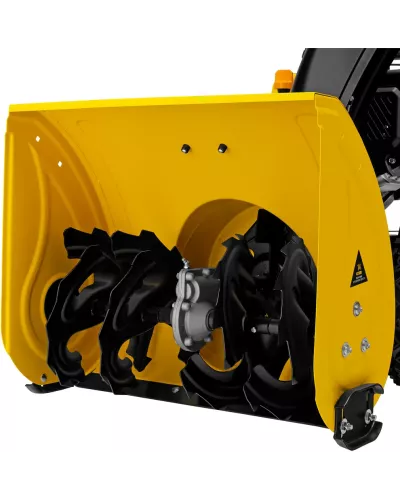 Бензиновая снегоуборочная машина SBM 610S PRO, 212 cc, электростартер, фара, обогрев Denzel