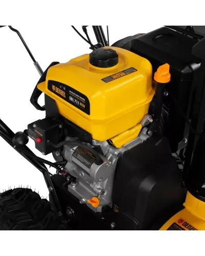 Бензиновая снегоуборочная машина SBL 711D PRO, 302cc, эл.старт, фара, обогрев, блок. дифф.// Denzel
