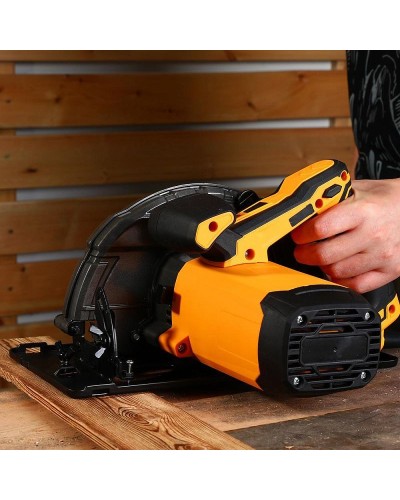 Пила циркулярная DKCS2400-210 DEKO 063-4319